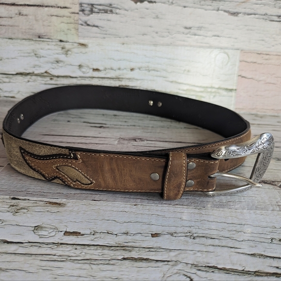 Nocona Western Genuine Leather Belt with Silver Toned Conchos Size 34 - Picture 8 of 11